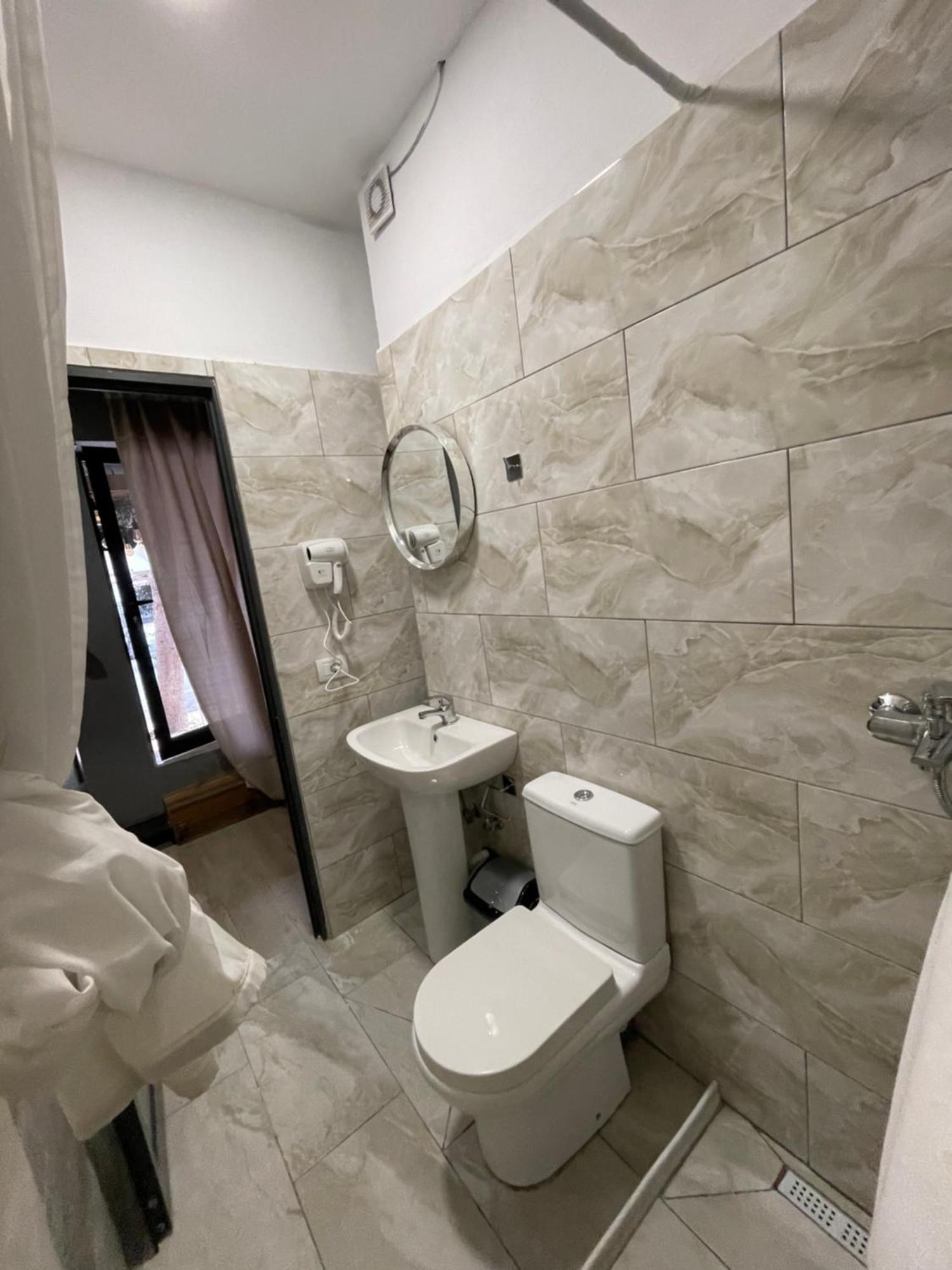 Destinacion Central Room Tirana Exterior photo